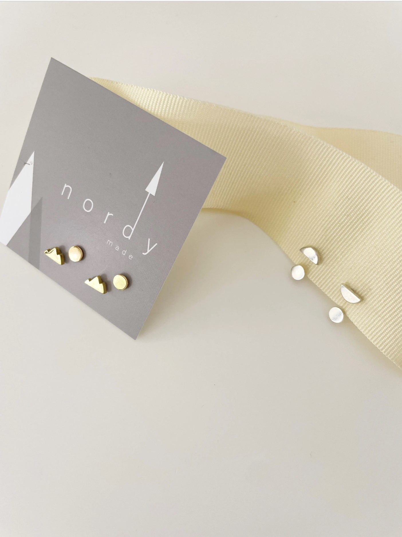 MALI mountain stud earrings