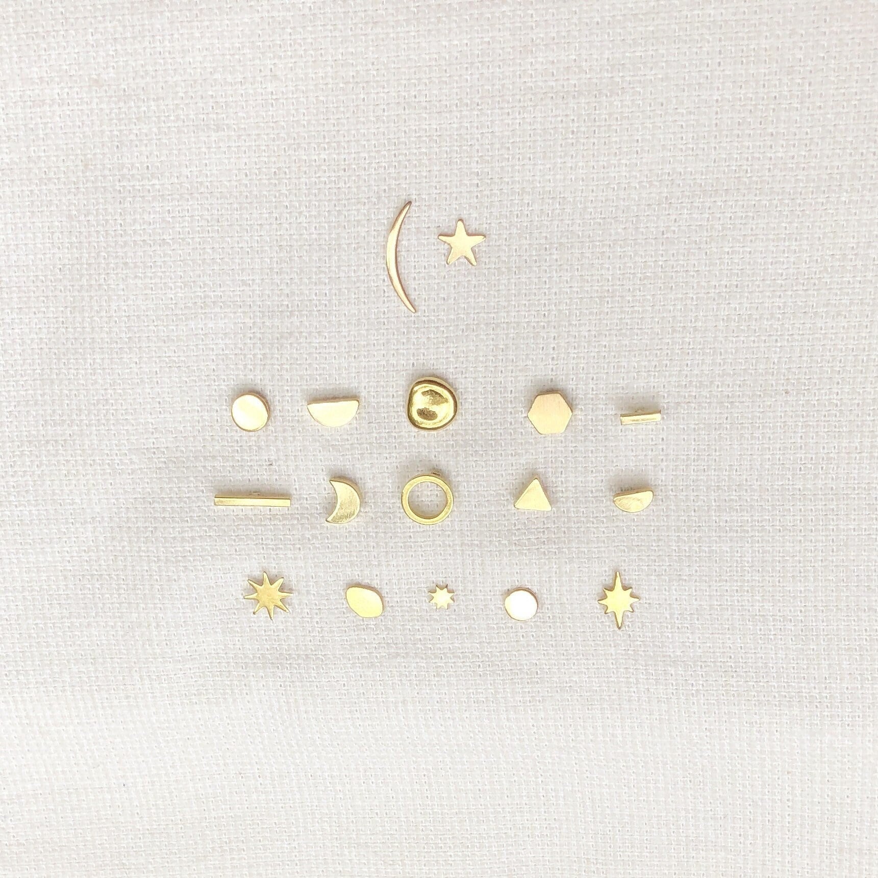 GEM DIAMOND STUDS/ minimalist studs /simple studs/simple earrings/diamond earrings /modern earrings/gold stud earrings/ geometric studs