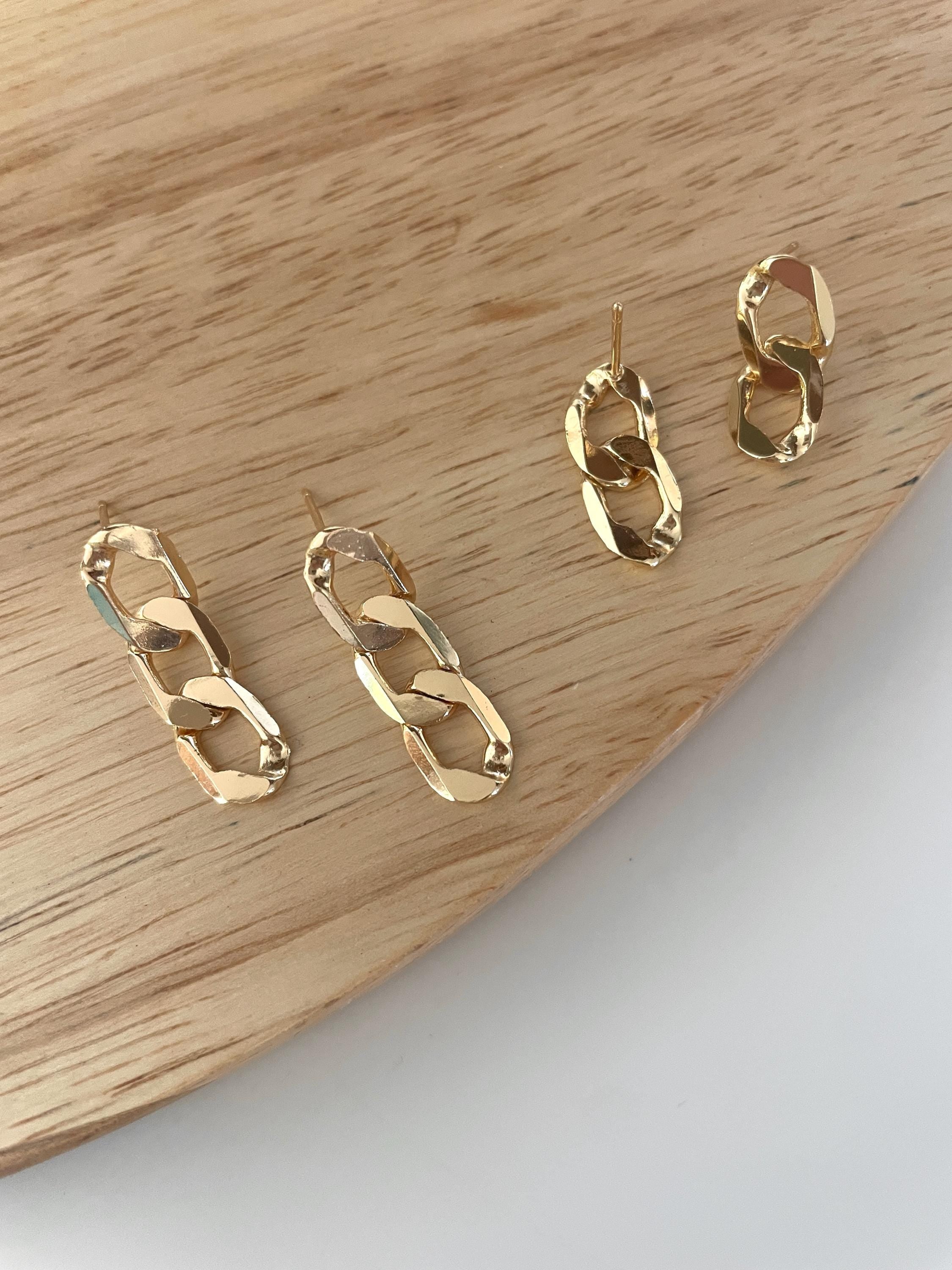 Large Chunky CURB CHAIN EARRINGS /gold chain earrings/ gold chain studs/ curb chain studs/ statement earrings/ statement studs