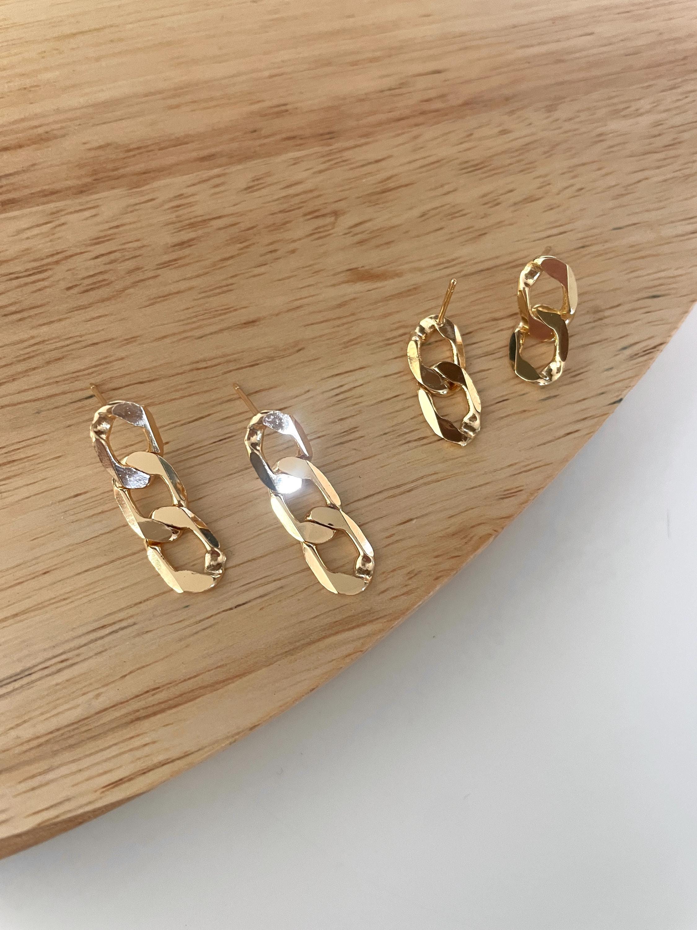 Large Chunky CURB CHAIN EARRINGS /gold chain earrings/ gold chain studs/ curb chain studs/ statement earrings/ statement studs