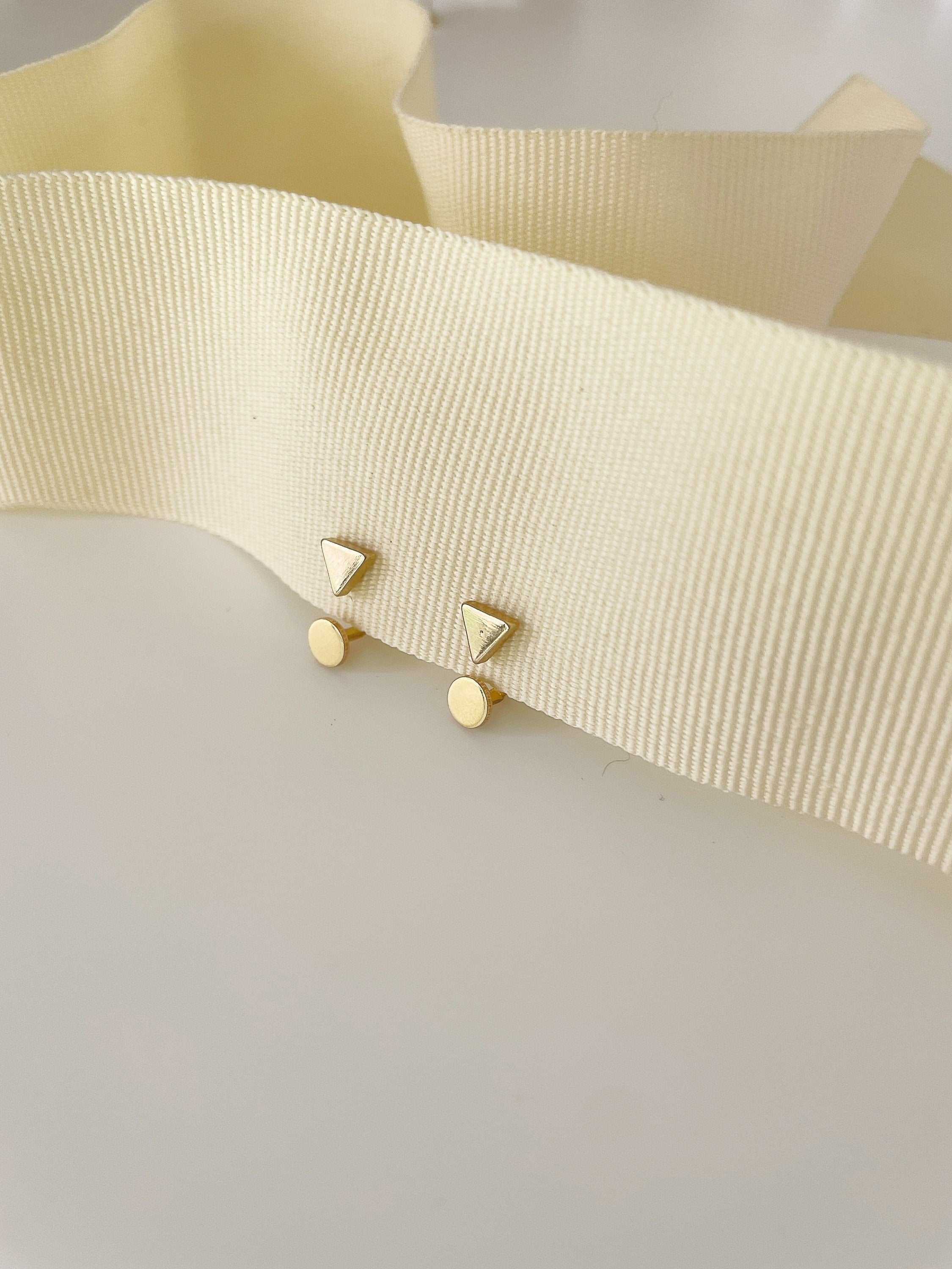 IDA triangle ear jacket earrings