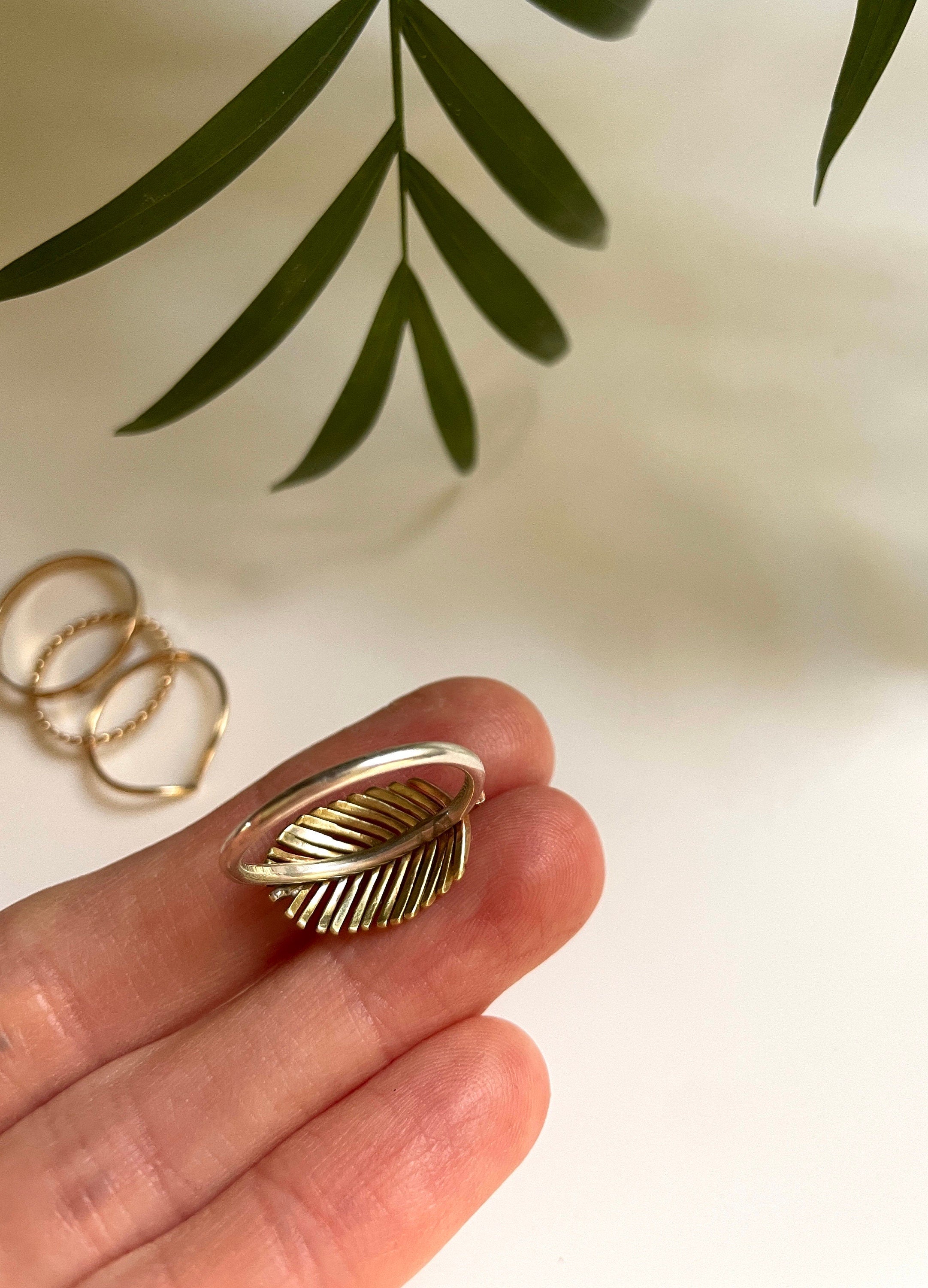 Runa minimalist PALM LEAF RING /organic gold ring/ dainty ring/ statement ring/ boho ring/ modern ring/ minimalist gold ring/ silver ring