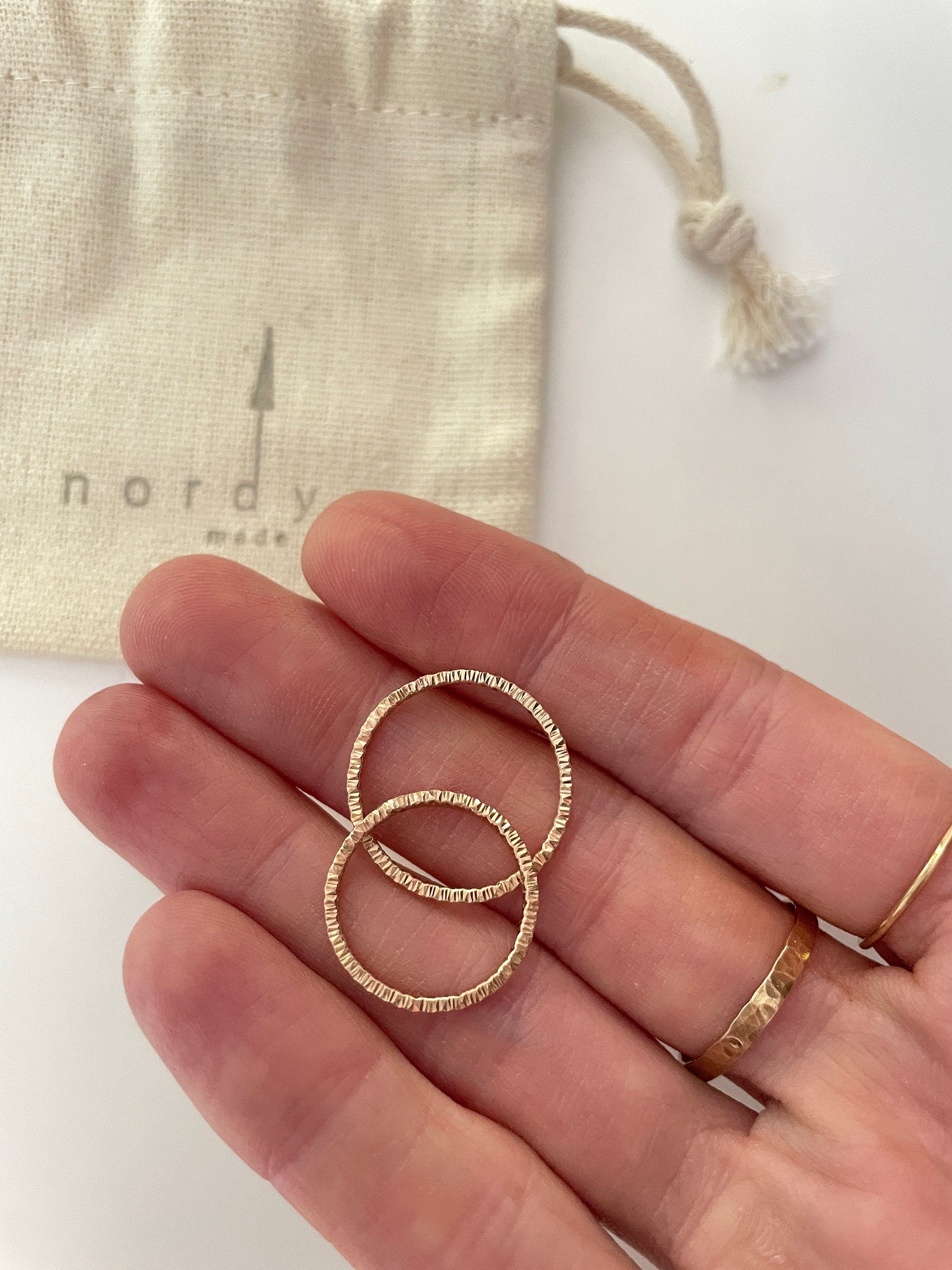 Lei full TEXTURED STACKING RING/14k gold filled ring/ boho ring/ sparkle ring/ dainty gold ring/minimalist ring