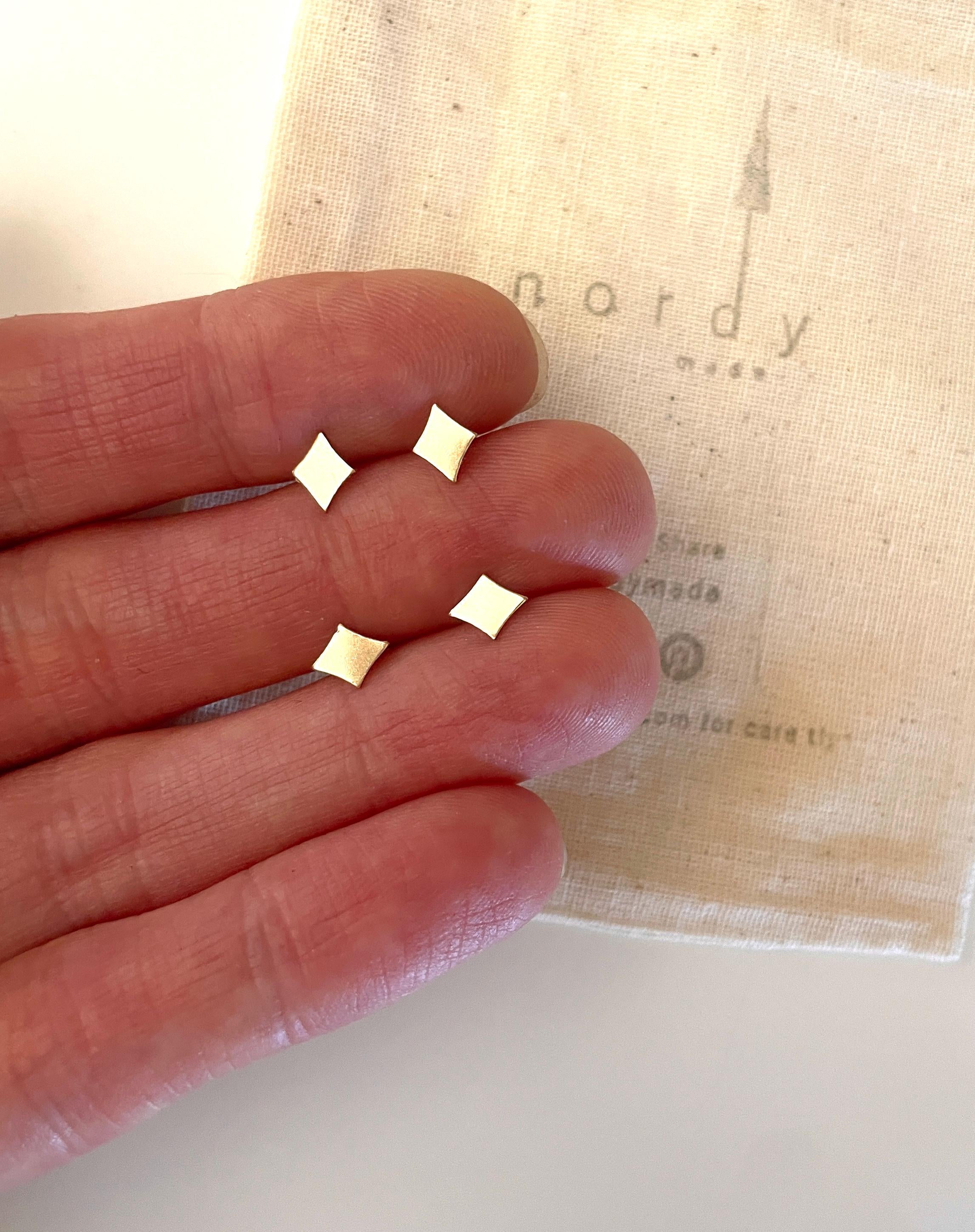 14K gold fill MINIMALIST DIAMOND STUDS/ sparkle studs/ kite studs/ rhombus studs/ simple studs/ dainty earrings/ star studs/star earrings