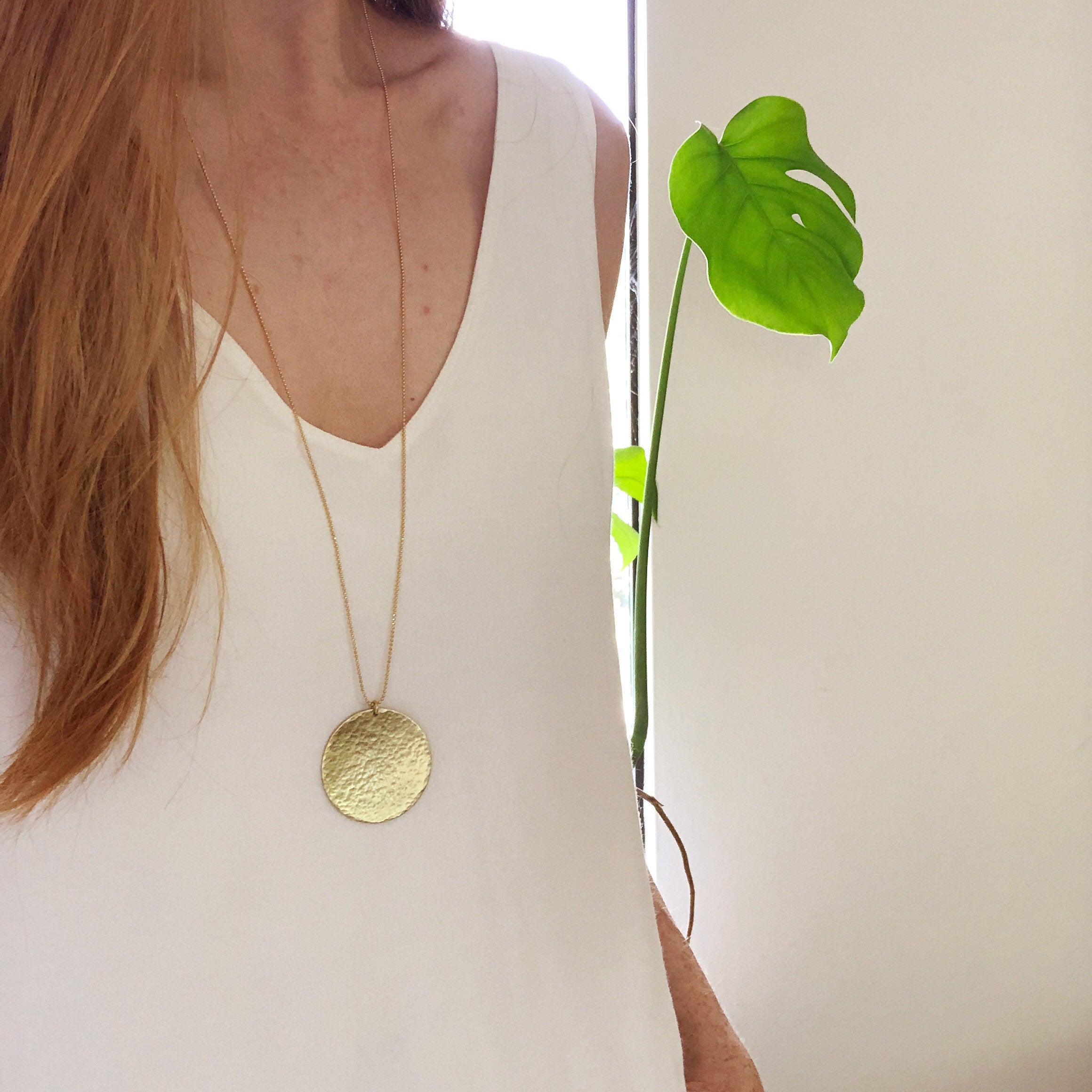 ANELE HAMMERED CIRCLE disc pendant necklace/circle necklace/pendant necklace/minimalist necklace/long necklace/moon necklace/nordymade