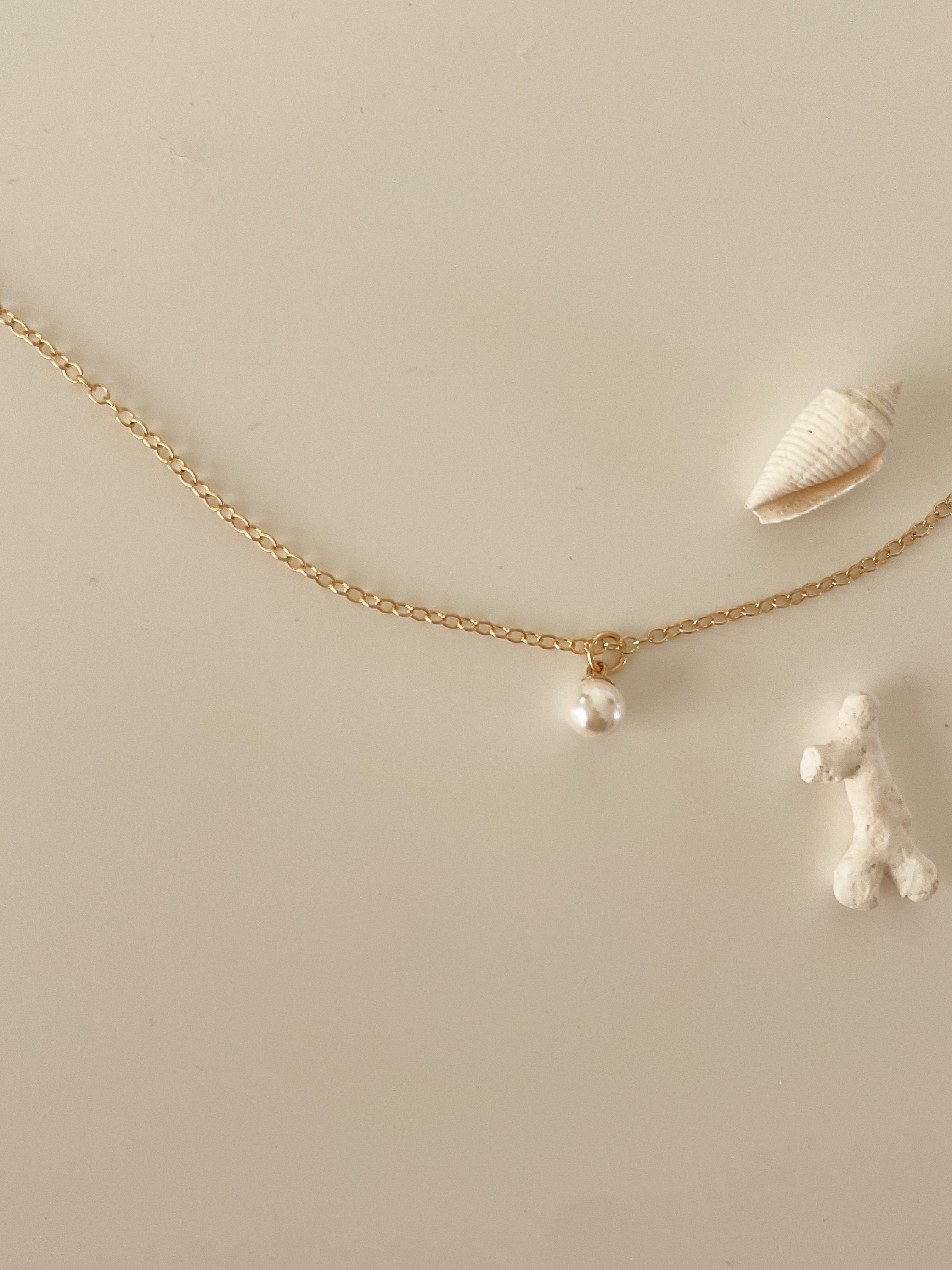 ISLA FRESHWATER drop PEARL necklace/14k gold filled necklace/choker/dainty necklace/gold filled jewelry/layering neclacke/simple necklace