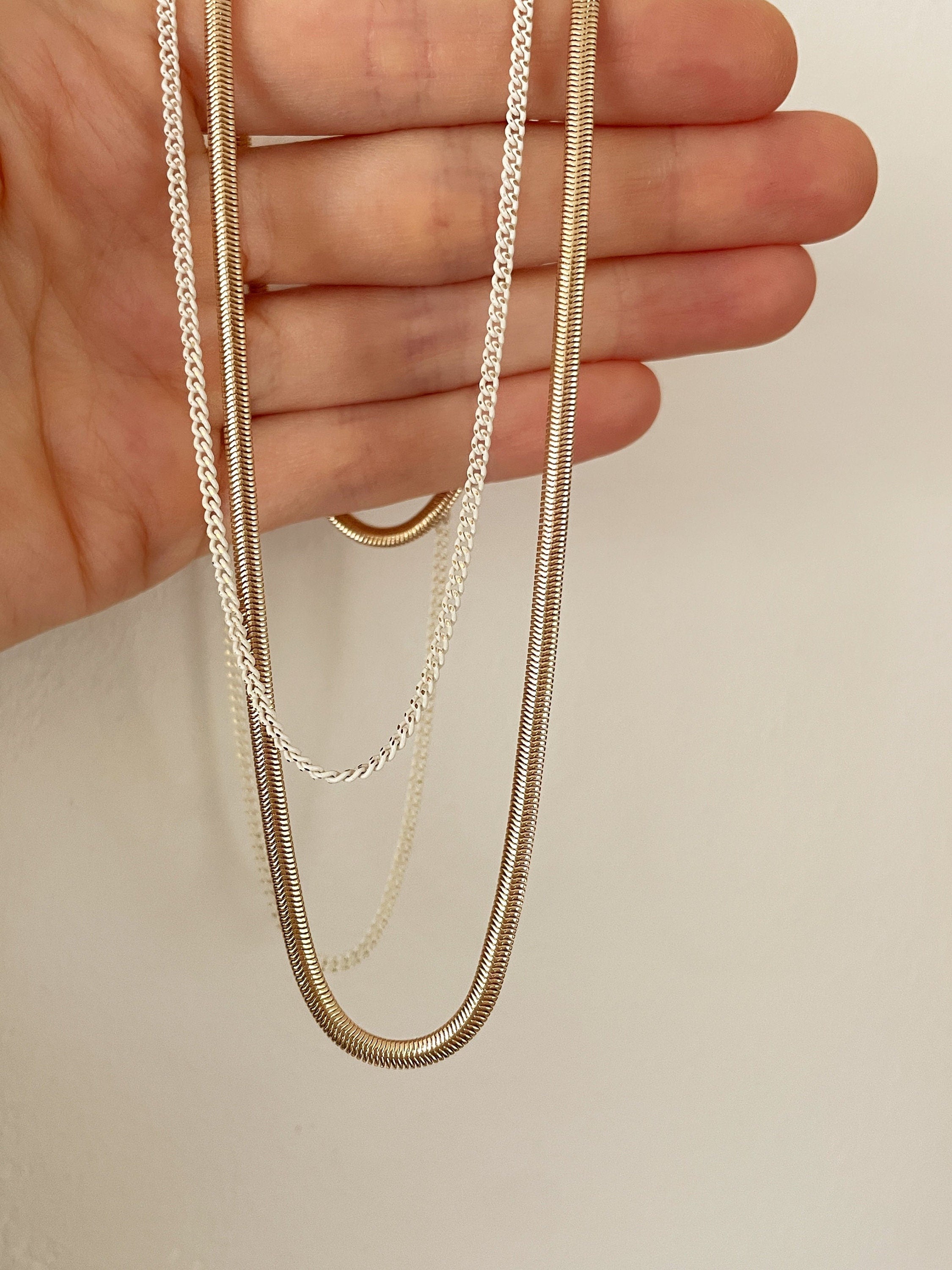 LIV WHITE and Gold Curb CHAIN Gold Necklace Choker Layering Necklace White necklace Powder coated chain Nordymade Mixed chain Special chain